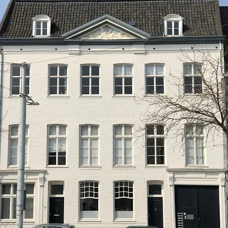 Apartment Aan De Maas Maastricht